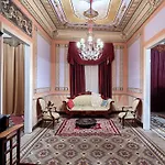 Hotel Cleopatra