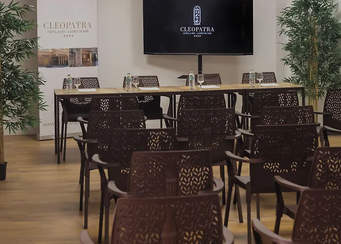 Hotel Cleopatra 4*