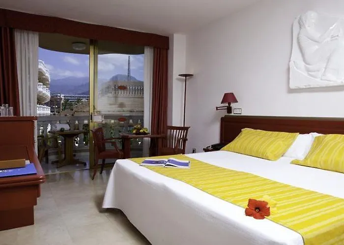Cleopatra Hotel