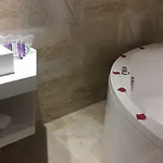 Hotel Cleopatra 4*
