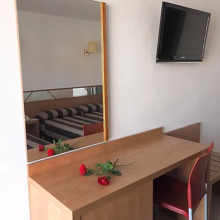 Cleopatra Otel