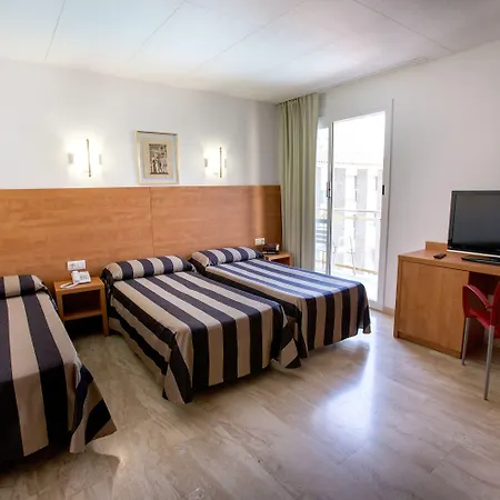 Cleopatra ホテル 4*