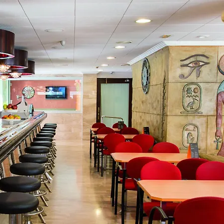 ホテル Cleopatra リョレート・デ・マル