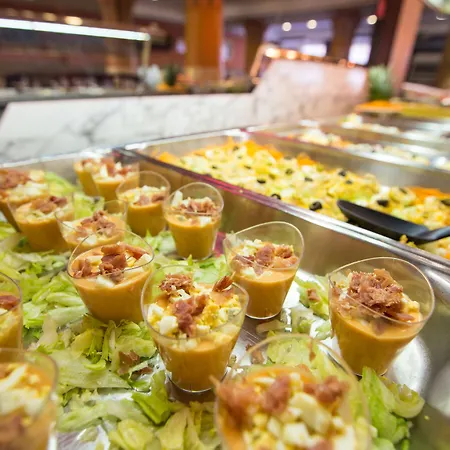 Cleopatra 4* リョレート・デ・マル