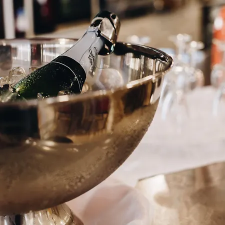 Cleopatra ホテル 4*